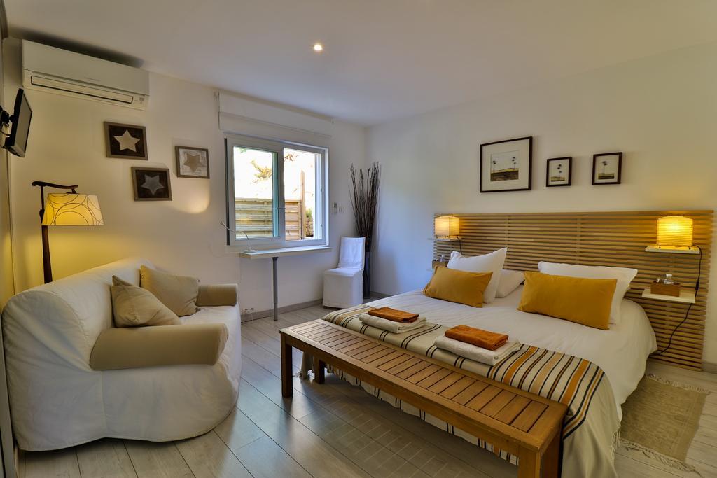 Les Chambres D'Hotes Du Grand Mornas Carry-le-Rouet Exterior photo